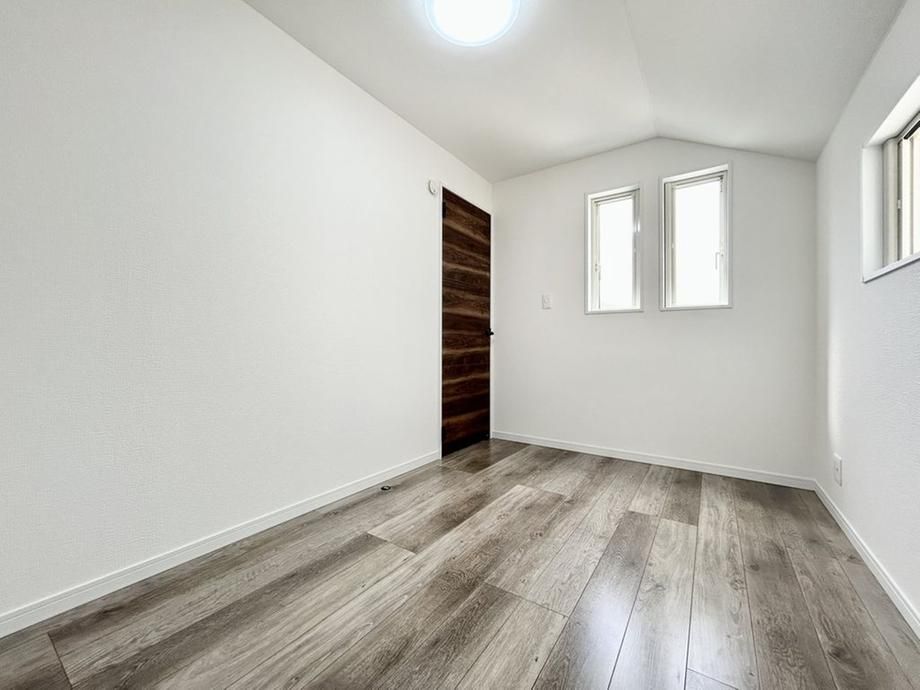 4LDK New Build House for Sale in Totsuka, Yokohama - Thumbnail 3