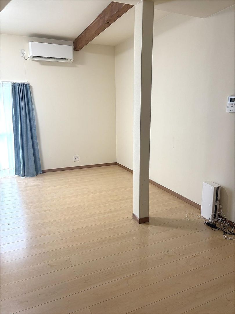 Renovated 4LDK Detached House for Sale in Niigata West Ward - Thumbnail 2