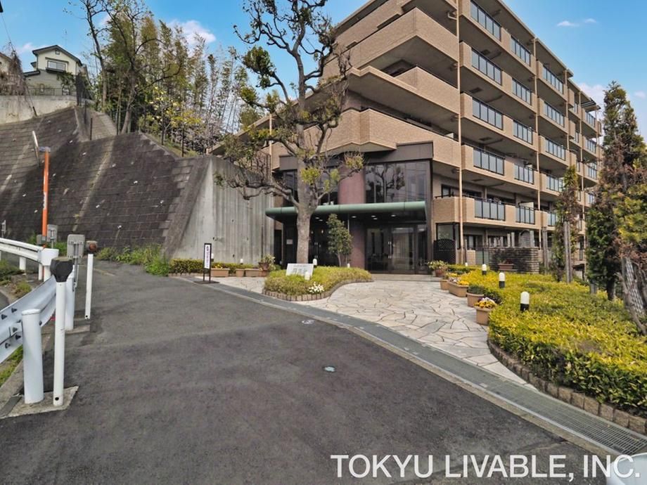 3LDK Apartment for Sale in Asao Ward, Kawasaki - 75.73m2 - Thumbnail 3