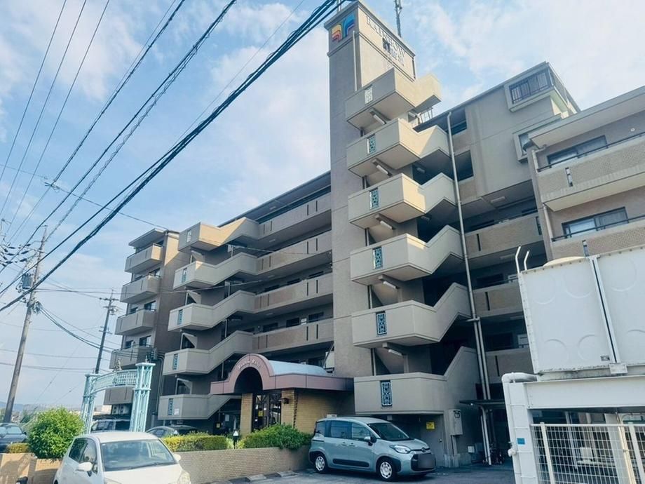 Rainbow Naeba 2LDK Apartment for Sale in Seto City, Aichi - Thumbnail 2