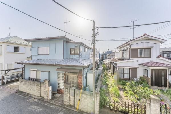 Renovated 2LDK House with Garage in Tsurumi, Yokohama - Thumbnail 2