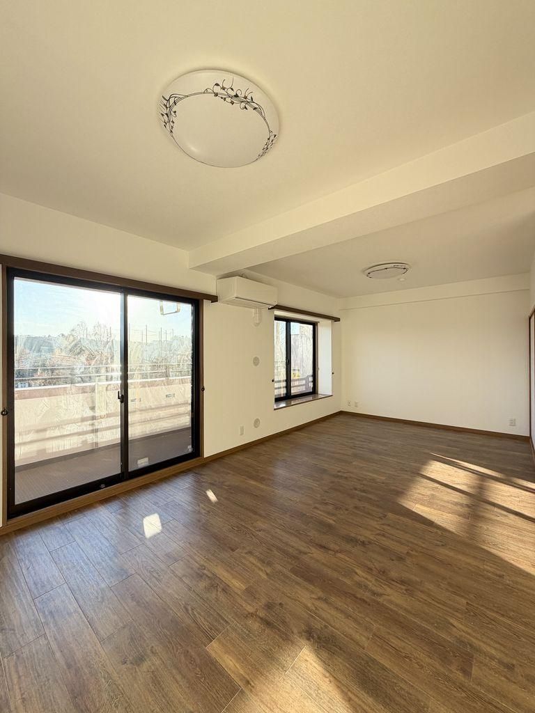 Renovated 3LDK Apartment in Sendai Izumi Ward 76m² - Thumbnail 4