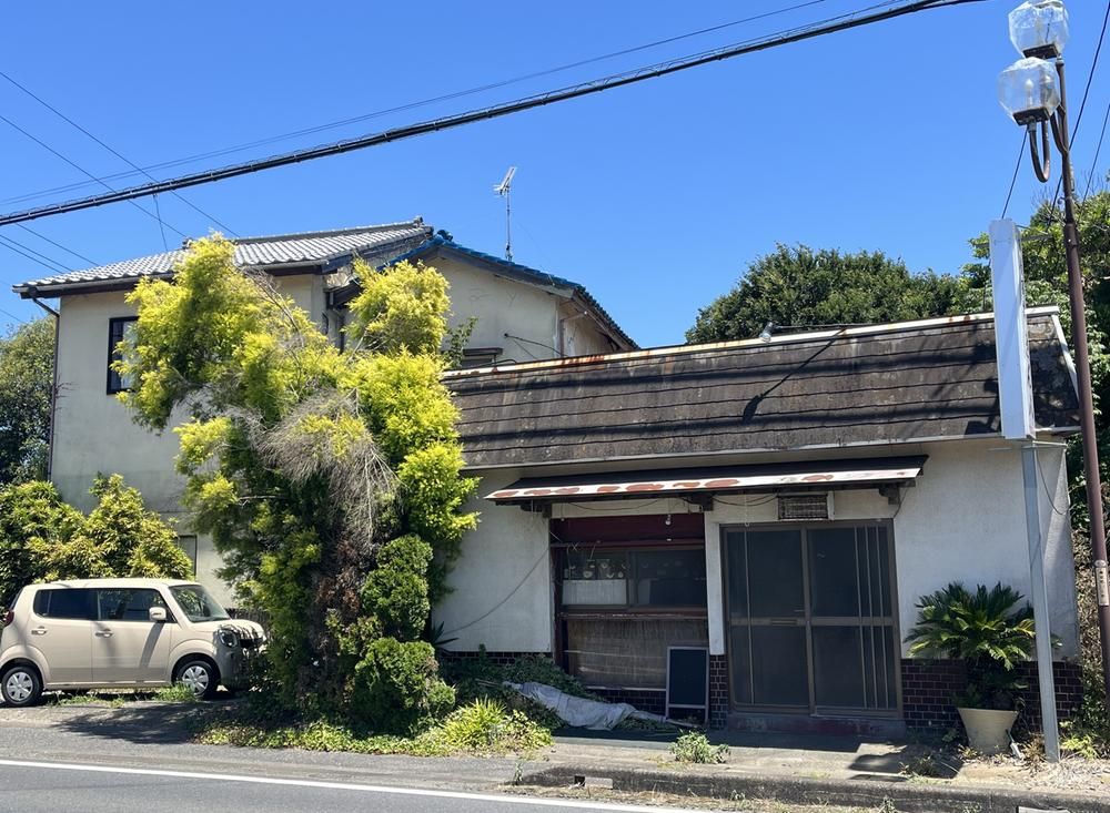 3K House with Shop in Yokoshibahikari, Chiba - 10.9M Yen - Thumbnail 2