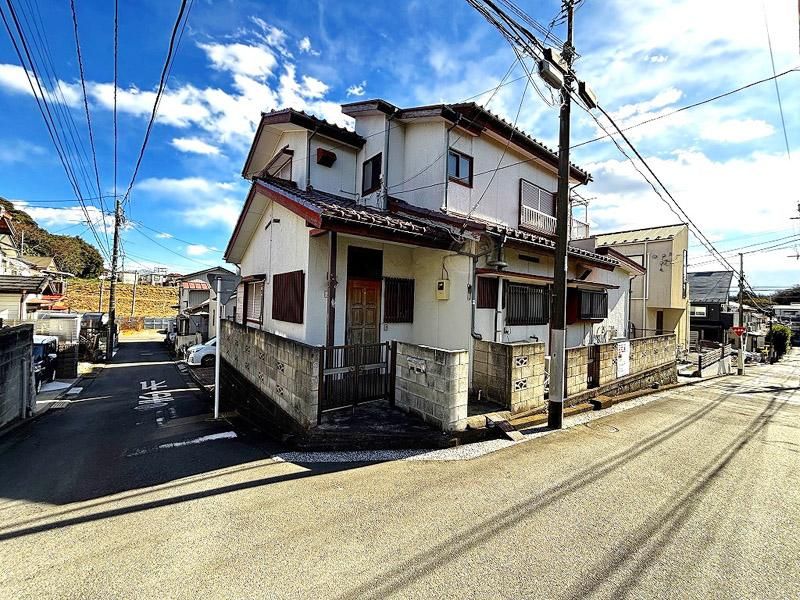 Land for Sale in Fukaya-cho, Yokohama with Old House | 116.77m² - Thumbnail 3
