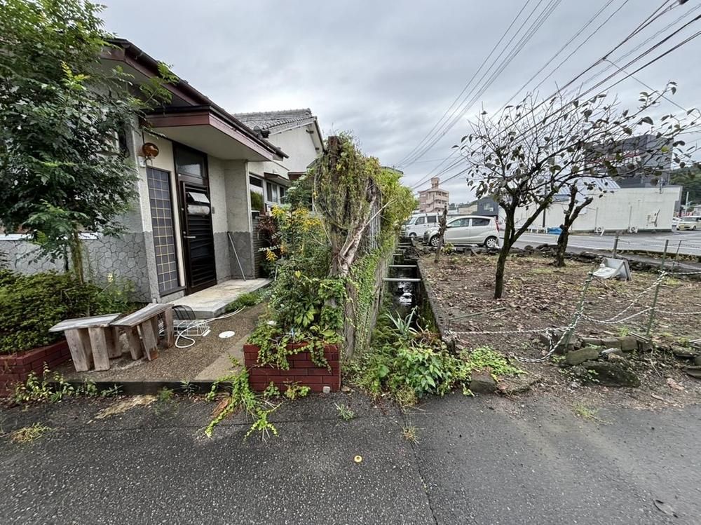 Spacious Land for Sale in Miyazaki City, Miyazaki - Thumbnail 2