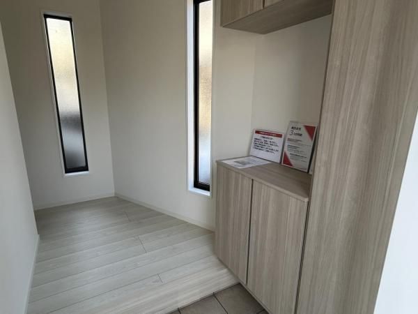 Renovated 4LDK House Near Itsukaichi Station, Hiroshima - Thumbnail 4