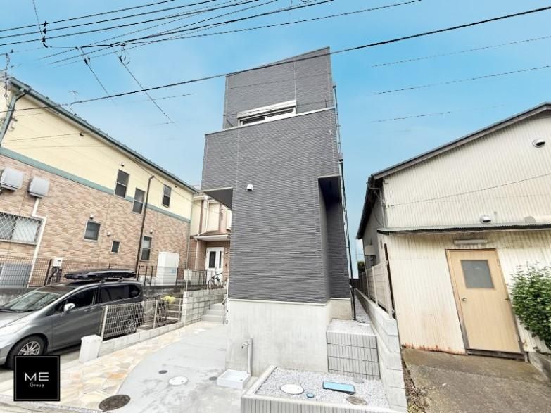 New 3LDK House for Sale in Fujisawa with Rooftop - Thumbnail 4