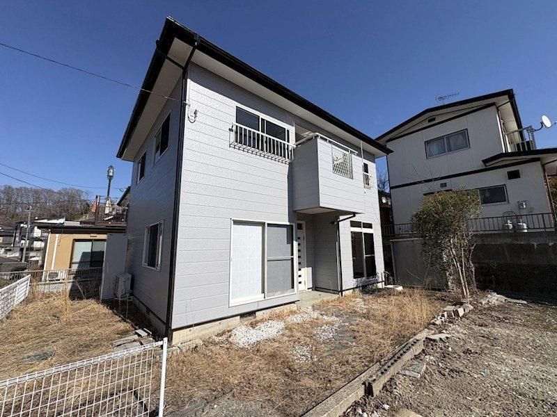 富谷市鷹乃杜の4LDK中古一戸建て1998万円 - Image 1