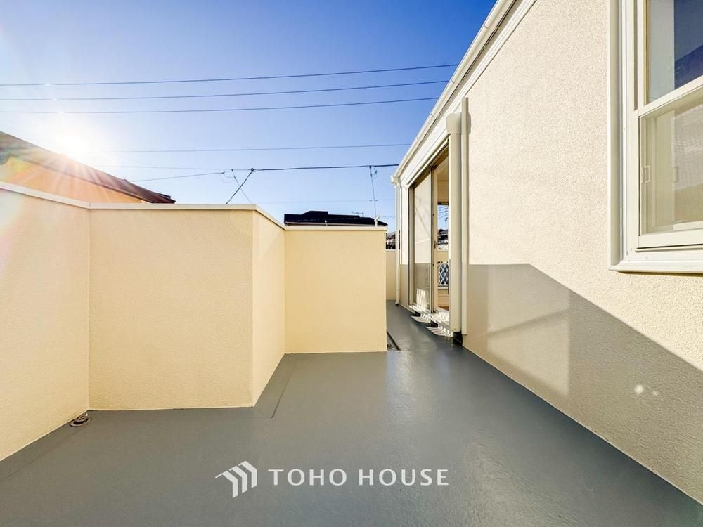 Fully Renovated 4LDK House in Zushi, Kanagawa - Thumbnail 2