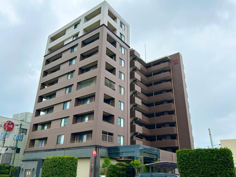 4LDK Apartment for Sale in Miyazaki City, Miyazaki - Thumbnail 2