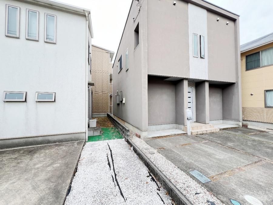 2LDK+S House for Sale in Odawara, Kanagawa - 104m2 - Thumbnail 4