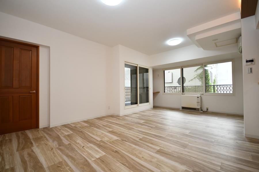 Renovated 3LDK+S Apartment in Central Sapporo, Pet-Friendly - Thumbnail 4