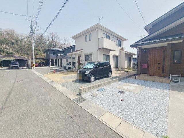 3LDK House for Sale in Kure City, Hiroshima - Thumbnail 2