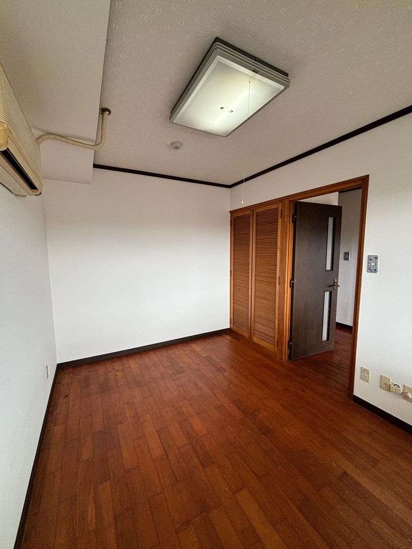 Ocean View 3LDK Apartment in Naha, Okinawa - Thumbnail 4