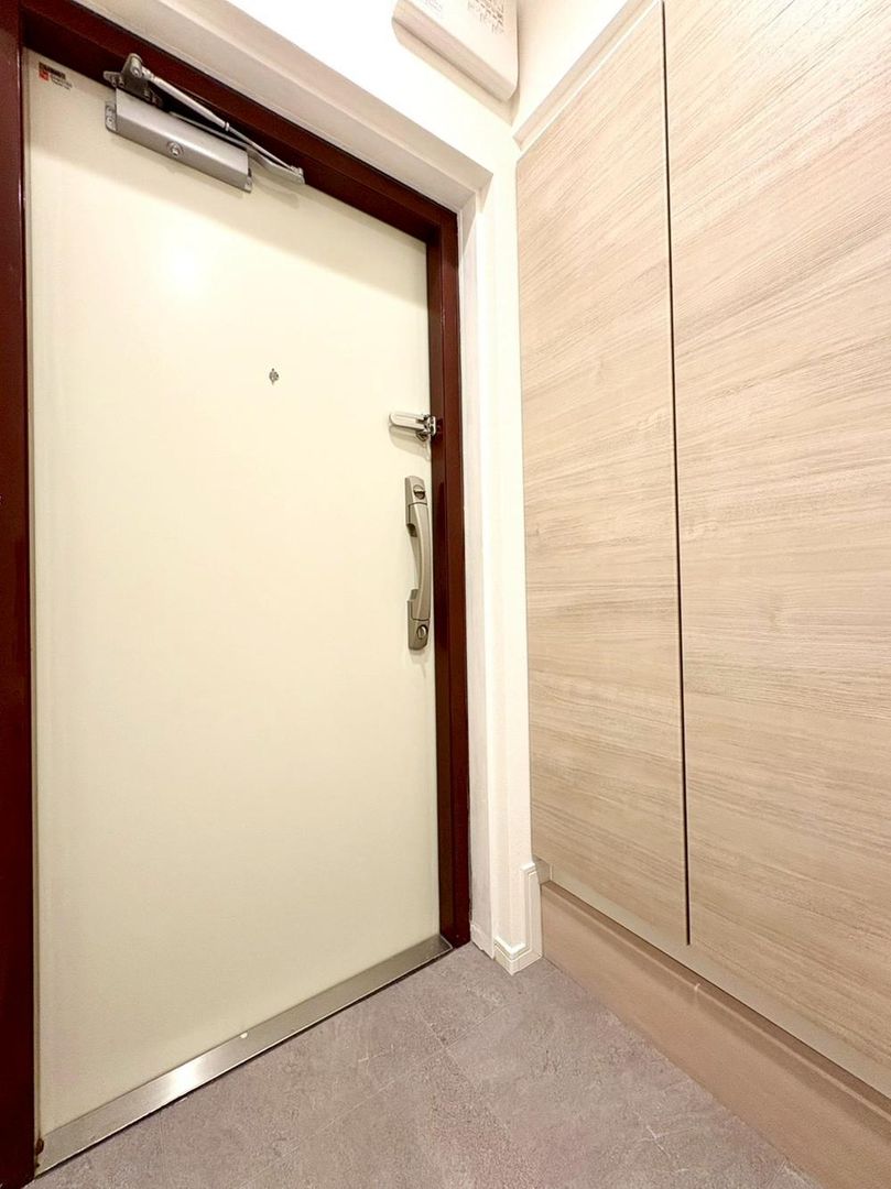 3LDK Renovated Apartment Near Isogo Station in Yokohama - Thumbnail 2