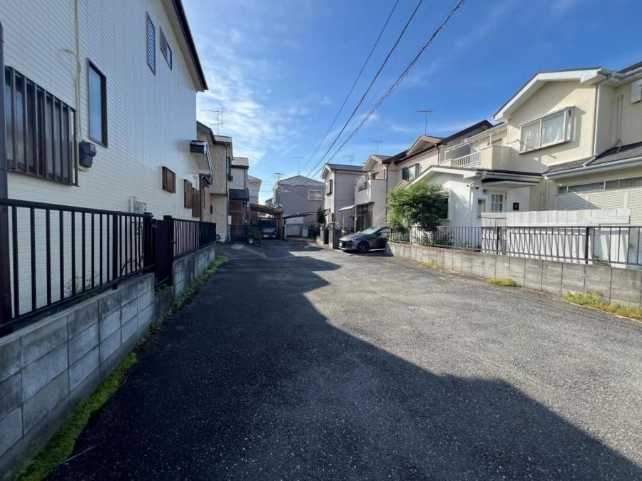 4LDK Detached House for Sale in Sugito Town, Saitama - 85.28m2 - Thumbnail 2