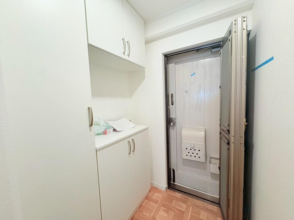 Renovated 2LDK Apartment in Hadano Near Tokaidaigaku-mae - Image 1