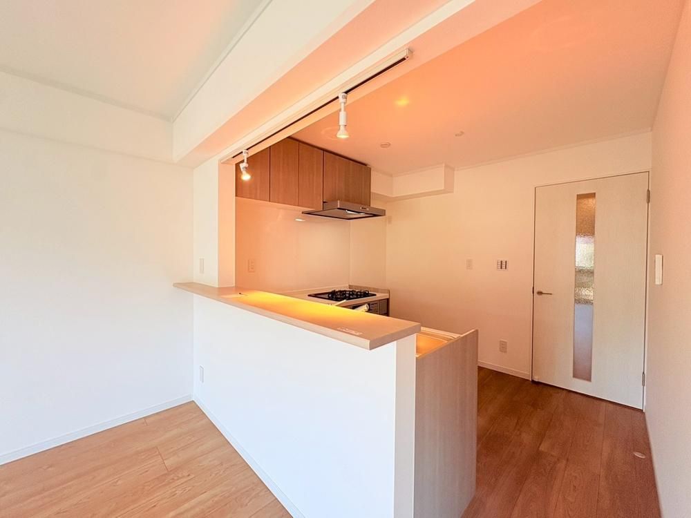 Renovated 2LDK Apartment in Hadano Near Tokaidaigaku-mae - Thumbnail 4