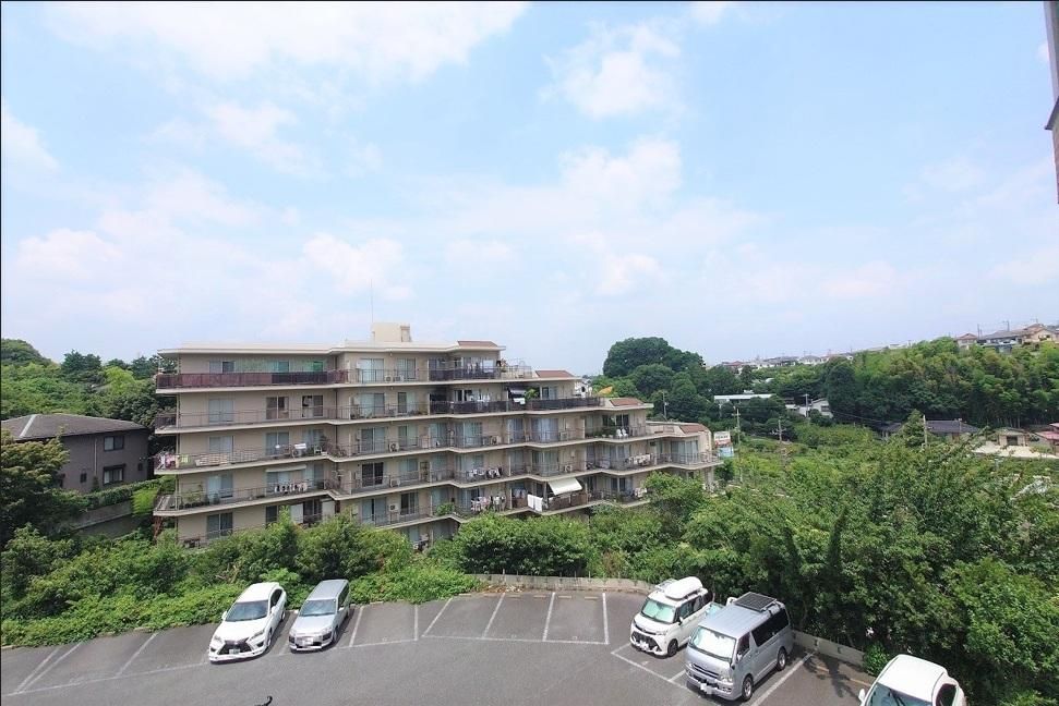3LDK Apartment for Sale in Kawasaki, Kanagawa - 81.53m2 - Thumbnail 2
