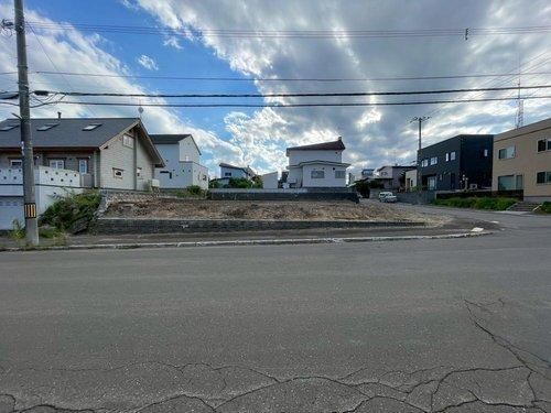 Building Land for Sale in Kitahiroshima City, Hokkaido - 337.25 sqm - Thumbnail 4