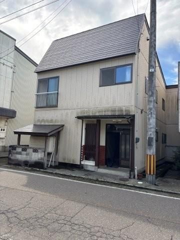6DK House for Sale in Joetsu, Niigata - 169.87 sqm - Thumbnail 2