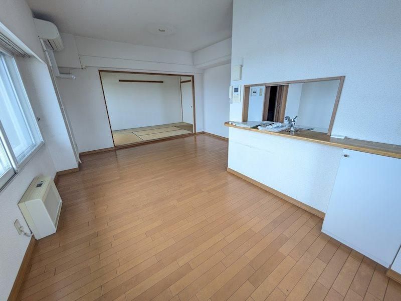 4LDK Apartment for Sale in Teine-ku, Sapporo, Hokkaido - Thumbnail 4