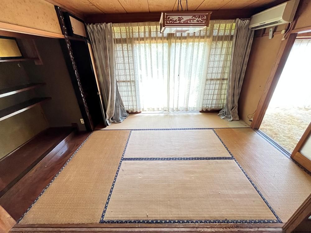 10DK Used House on Large Corner Lot in Joetsu, Niigata - Thumbnail 3