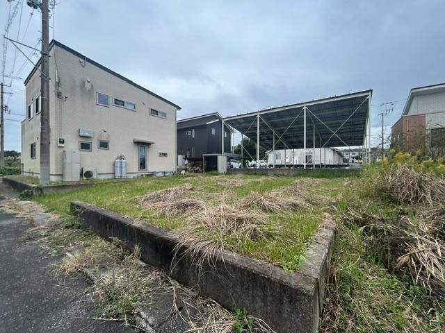 Land for Sale in East Park Town, Takamatsu, Kagawa - 166.78 sqm - Thumbnail 2
