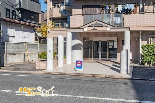 Renovated 2LDK Apartment with Garden in Saitama City - Thumbnail 4