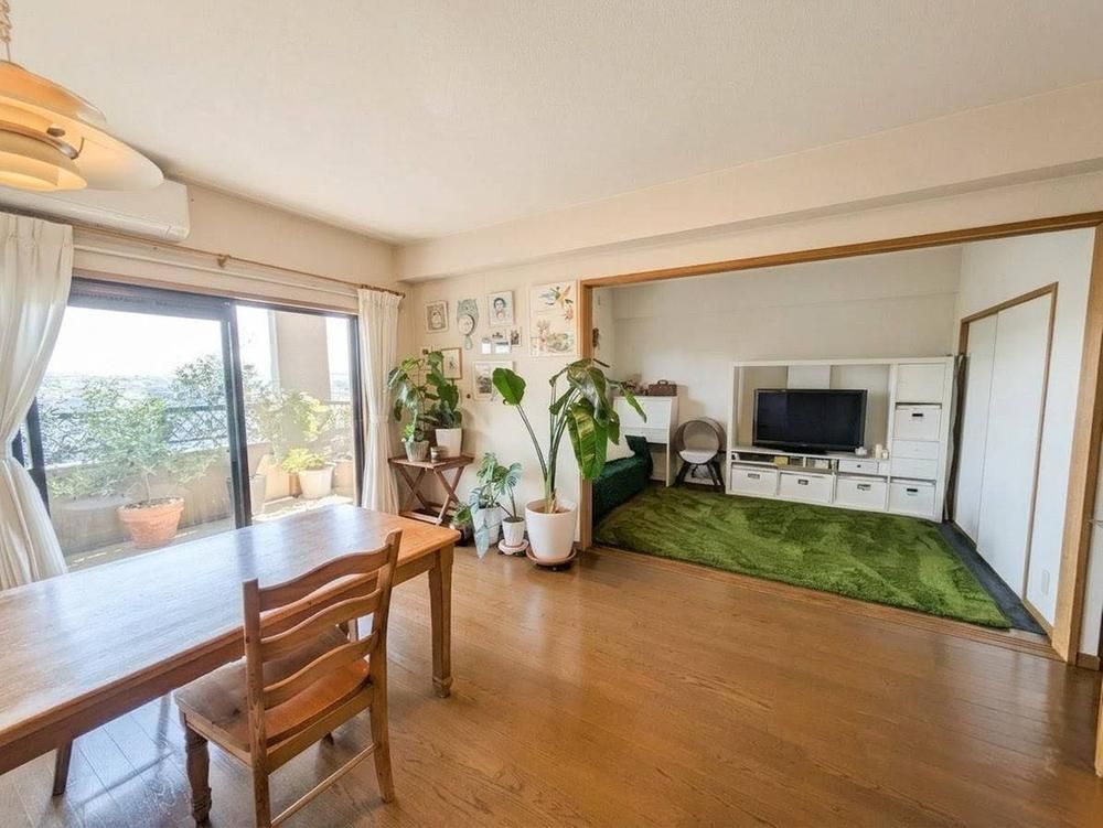 4LDK Apartment for Sale in Chikushino, Fukuoka - 90m2 - Thumbnail 3