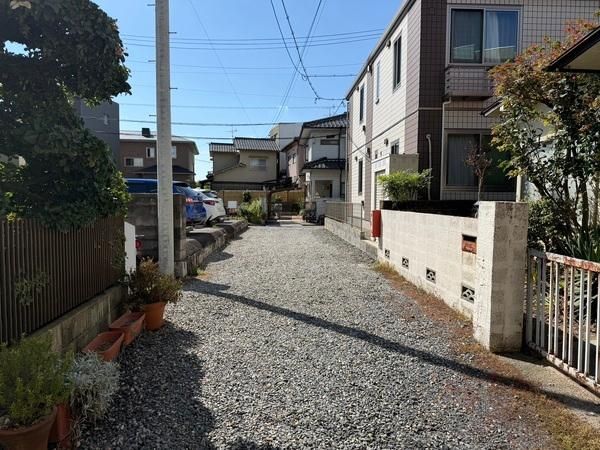 Land for Sale in Nagatsuka, Hiroshima - 94.51m² Plot Near Aki-Nagatsuka Station - Thumbnail 3