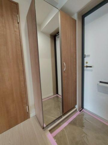 3LDK Apartment for Sale in Yokohama Kanagawa-ku - Thumbnail 4