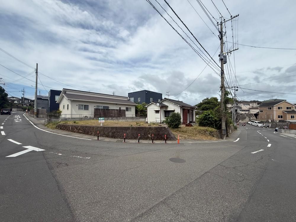 Land for Sale in Yoshino-cho, Kagoshima City - 236.42 sqm - Thumbnail 2