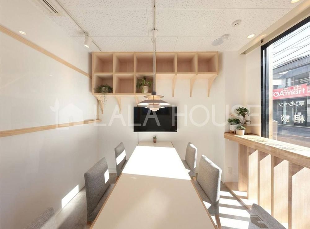 Renovated 3LDK Apartment for Sale in Kita-ku, Saitama - Thumbnail 4