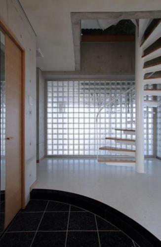 5SLDK House with Sea View Near Kotoden Shido Station, Kagawa — Image 1, Sanuki, Kagawa