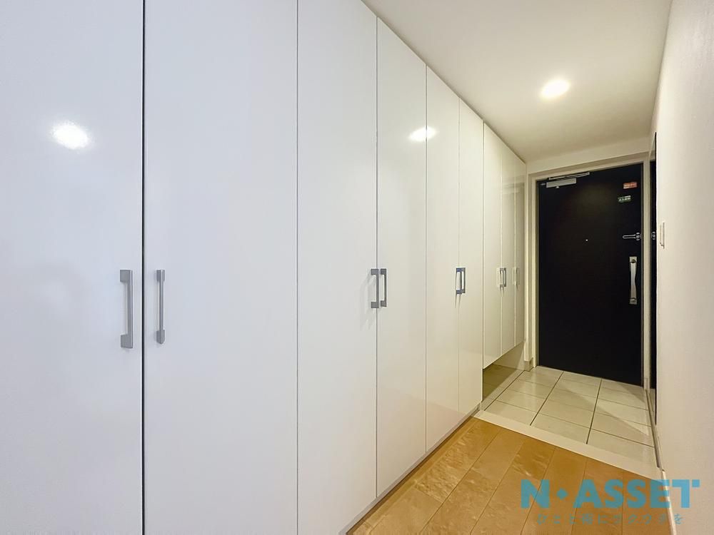 3LDK Apartment for Sale in Kawasaki, Takatsu Ward - 81.31m2 - Thumbnail 2