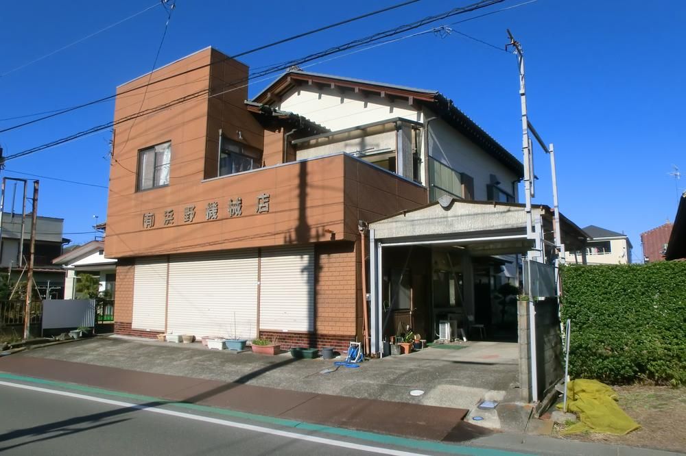 Spacious 6DK+S House on 150 tsubo Land in Toride, Ibaraki - Thumbnail 2