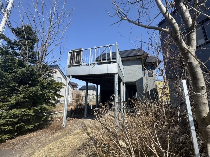 Spacious 3LDK Two-Generation House in Atsubetsu, Sapporo - Thumbnail 3