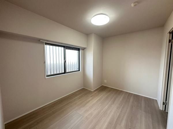 Renovated 3LDK Apartment in Sawara Ward, Fukuoka City - Thumbnail 4