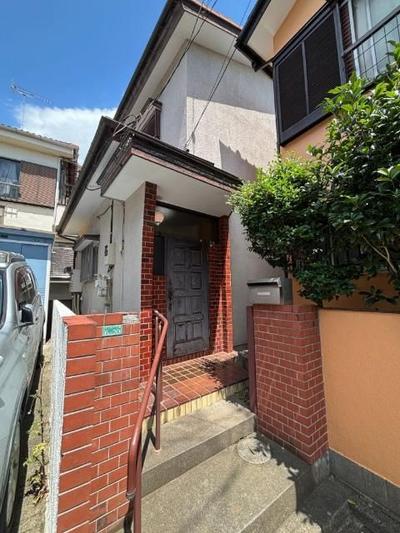 3DK House for Sale in Niiza, Saitama - 12.8 Million Yen — Front_door, Niiza, Saitama
