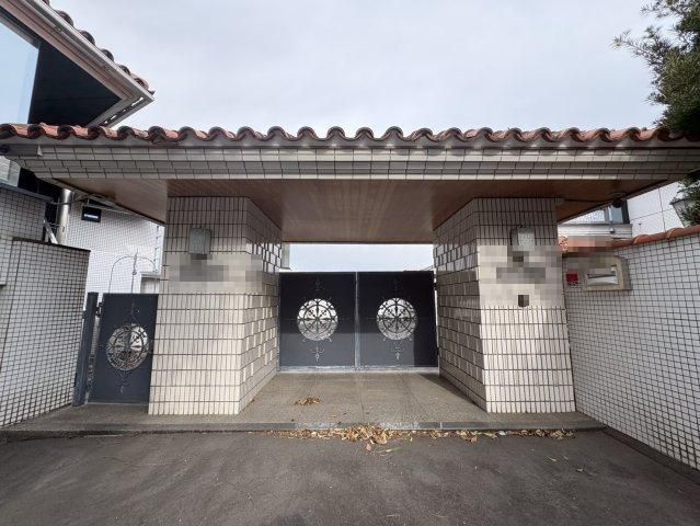 8LDK+S Family House with Garden & Parking in Ome, Tokyo - Thumbnail 4