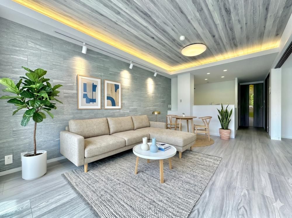 Renovated 3LDK Apartment Near Nakagawa Station, Yokohama - Thumbnail 2