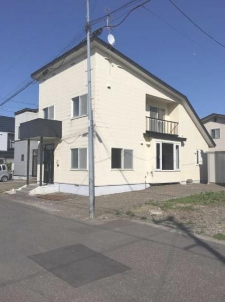 4LDK Detached House in Asahikawa City, Hokkaido - 9,500,000 Yen - Thumbnail 2