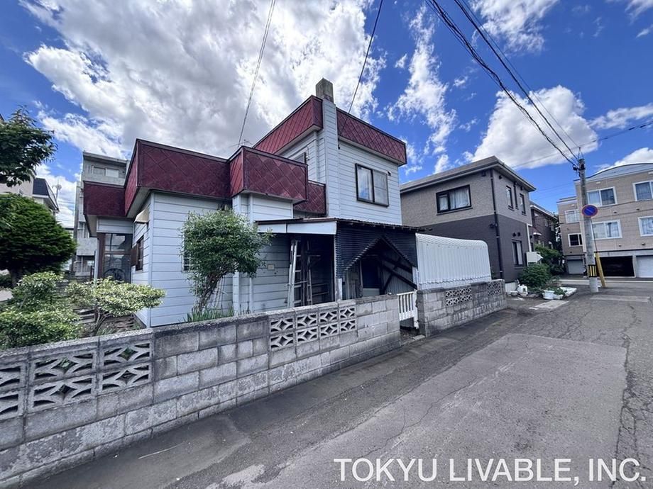 Land for Sale in Shiraishi-ku, Sapporo - 227m2 Near Nanago-7-chome Station - Thumbnail 3