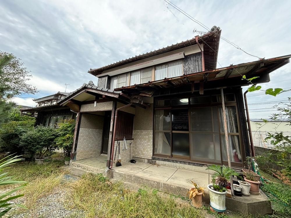 Spacious 7DK House with Large Land in Saga City - Thumbnail 4