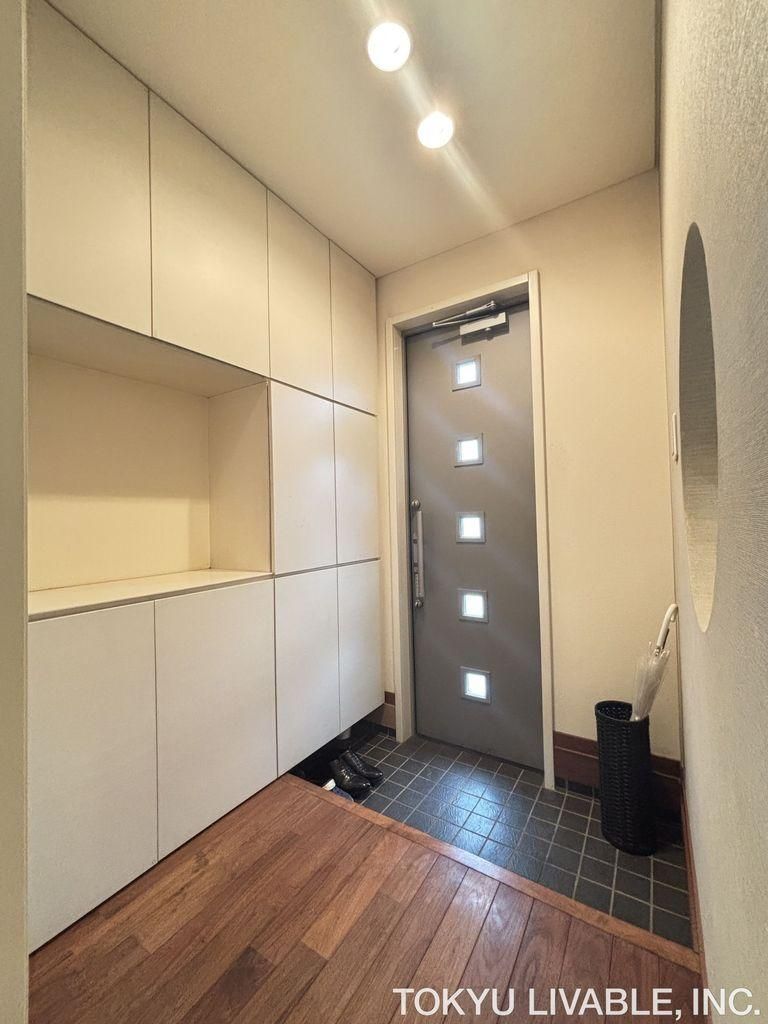 2LDK House for Sale in Tsuzuki-ku, Yokohama - 70m2 - Thumbnail 4
