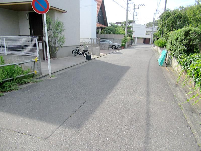 Land for Sale in Zushi - 576 sqm - Near Station - Thumbnail 3