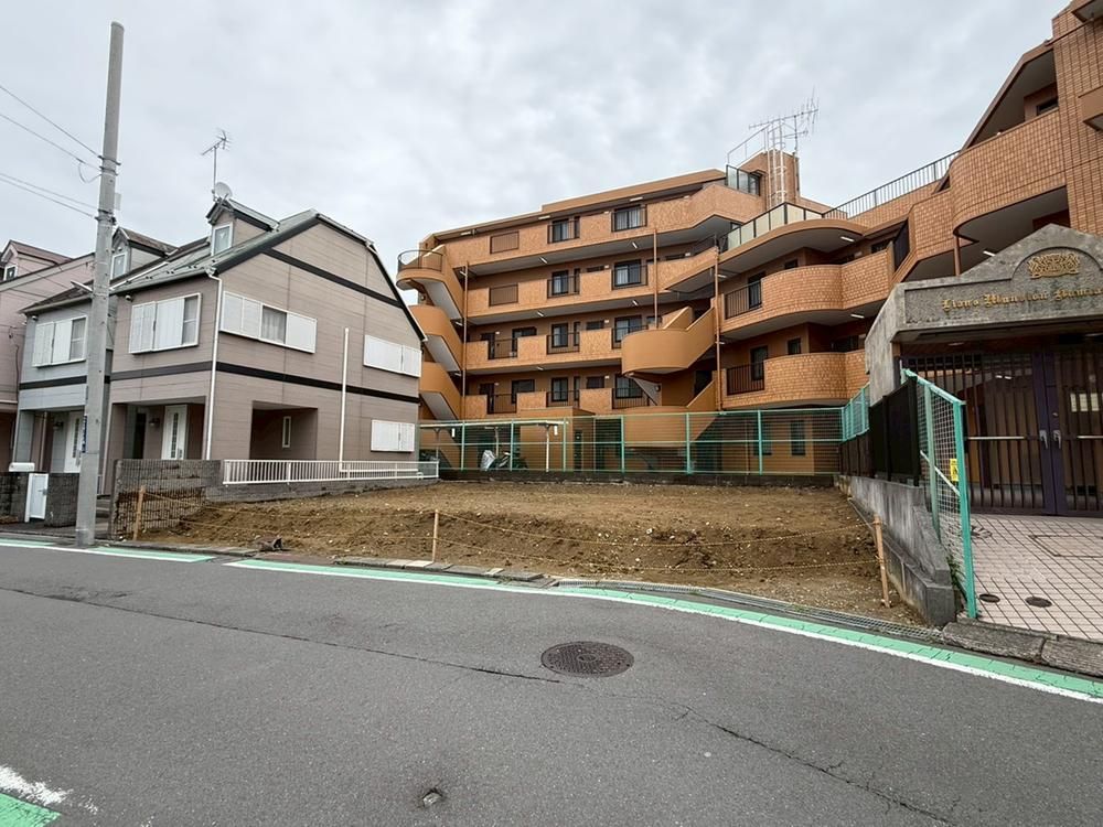 Land for Sale in Konan Ward, Yokohama – 60.08m² Building Plot near Kamiooka Station - Thumbnail 4