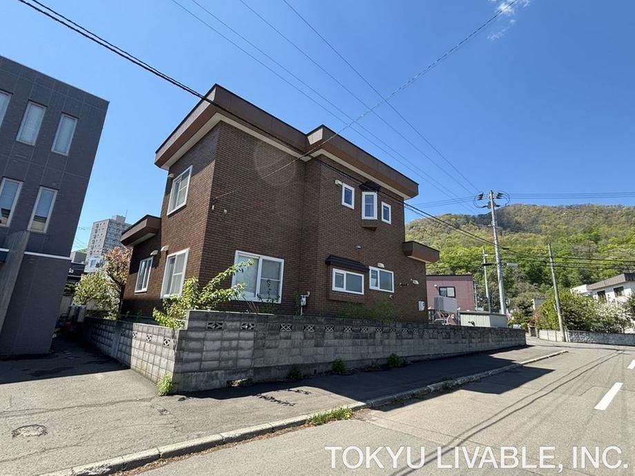 510.86m2 Corner Land for Sale in Chuo-ku, Sapporo - Thumbnail 3