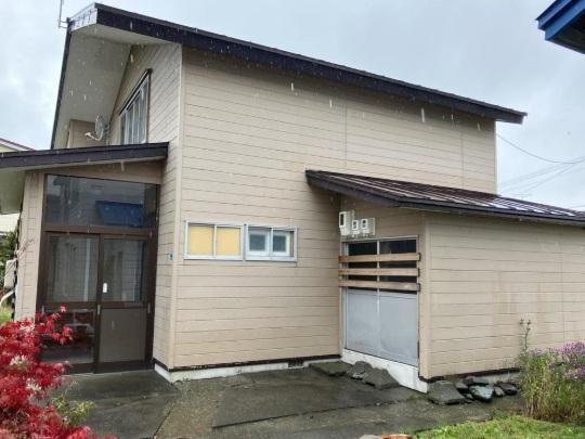 4LDK Detached House in Bibai City, Hokkaido - 3,000,000 Yen - Thumbnail 2